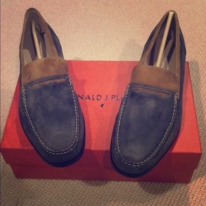 Donald J Pliner Loafer
